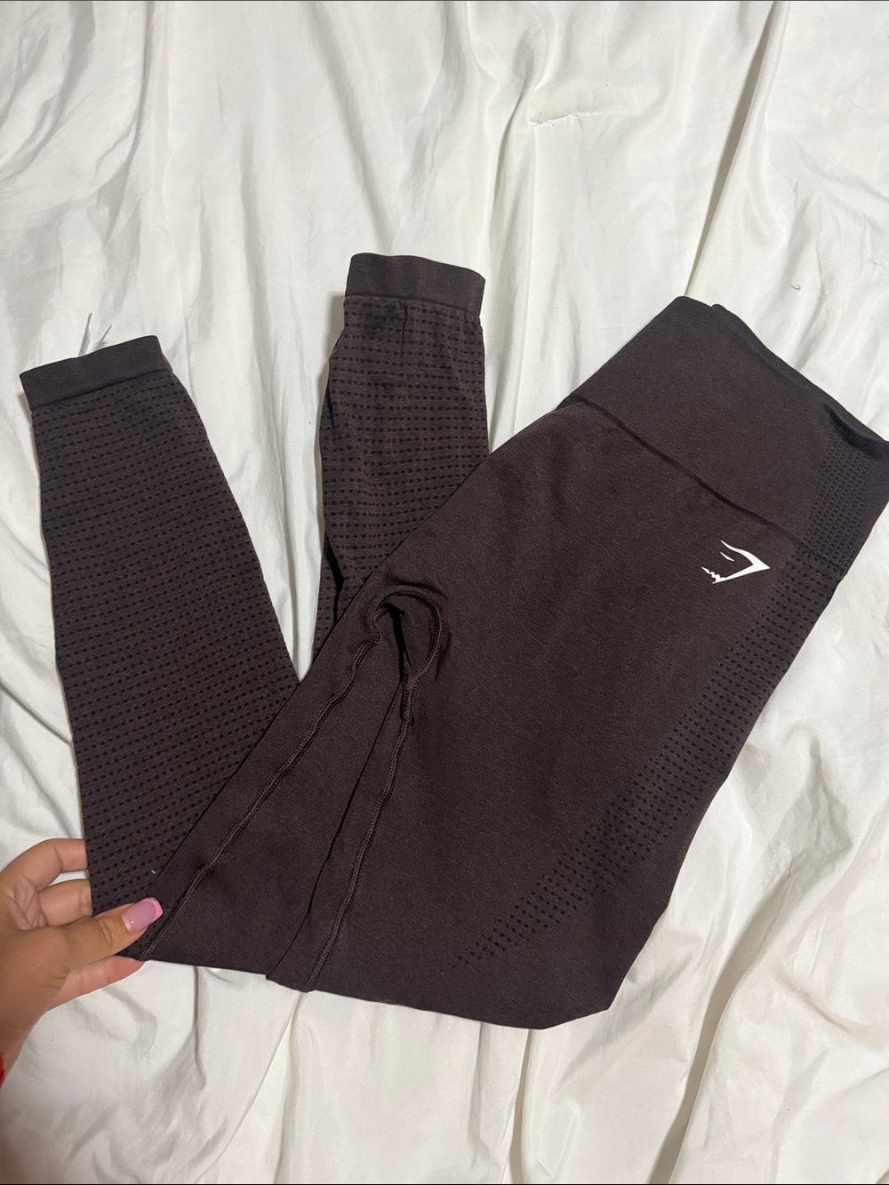 Gymshark Seamless High-Waist Leggings a maroon  color